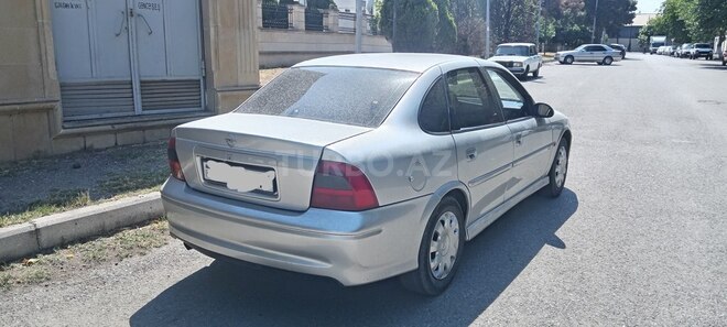 Opel Vectra 1999, 315,275 km - 1.8 l - Gəncə