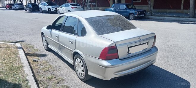 Opel Vectra 1999, 315,275 km - 1.8 l - Gəncə