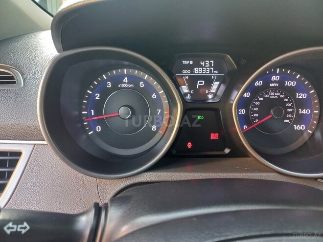 Hyundai Elantra 2013, 303,099 km - 1.8 л - Bakı