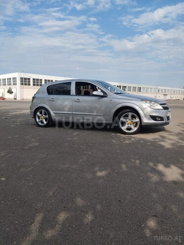 Opel Astra 2007, 320,000 km - 1.4 l - Gəncə