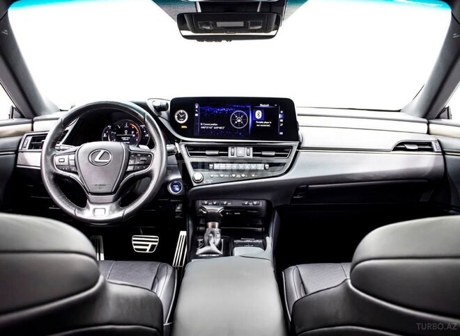Lexus ES 300h 2022, 135,000 km - 2.5 l - Bakı
