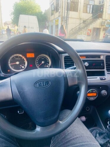 Kia Rio 2005, 400,000 km - 1.5 l - Bakı