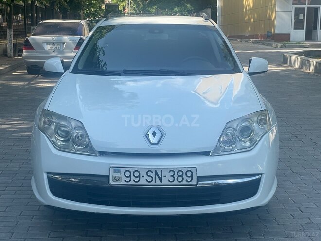 Renault Laguna-6