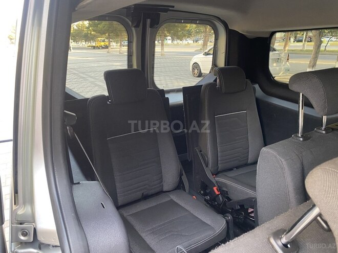 Ford Transit Connect 2014, 218,550 km - 1.6 л - Bakı