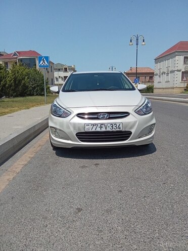 Hyundai Accent 2016, 318,650 km - 1.6 l - Bakı