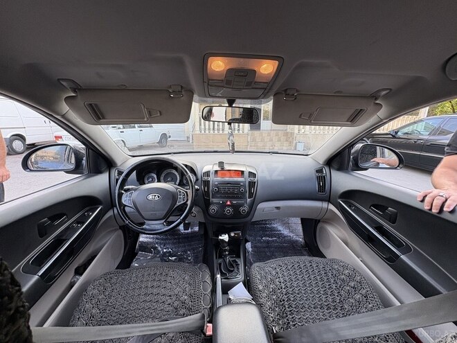 Kia Ceed 2008, 245,000 km - 1.6 l - Yevlax