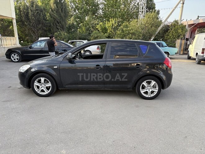 Kia Ceed 2008, 245,000 km - 1.6 l - Yevlax
