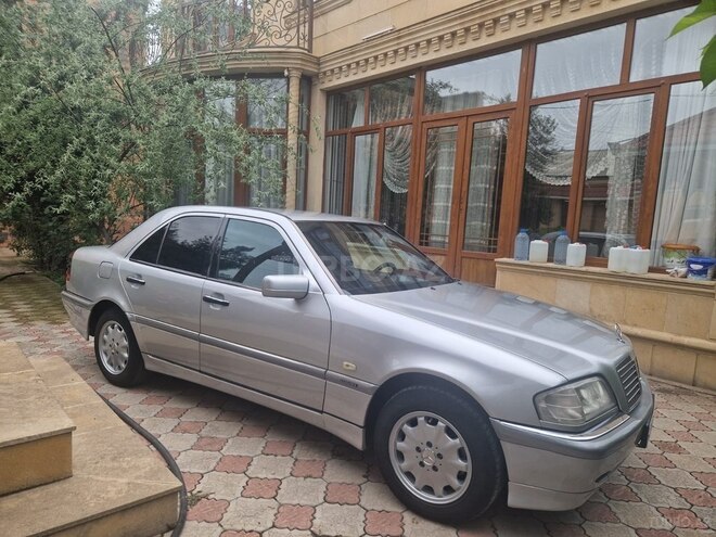 Mercedes C 180 1999, 207,000 km - 1.8 l - Goranboy