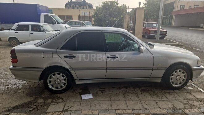 Mercedes C 180 1999, 207,000 km - 1.8 l - Goranboy