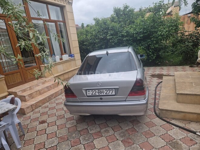 Mercedes C 180 1999, 207,000 km - 1.8 l - Goranboy