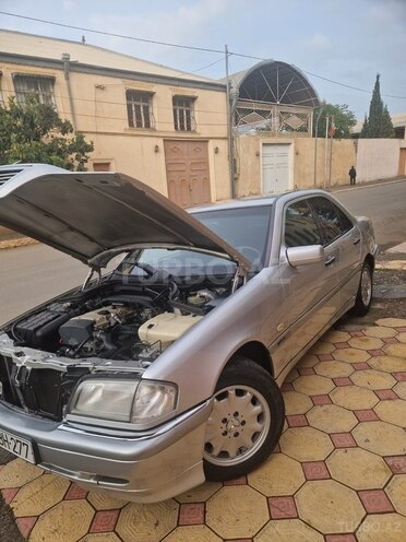 Mercedes C 180 1999, 207,000 km - 1.8 l - Goranboy