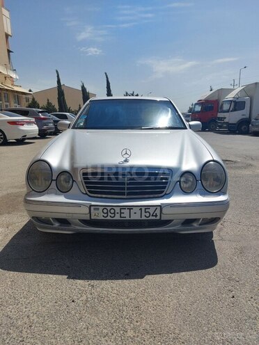 Mercedes E 220 d 2001, 337,420 km - 2.2 l - Bakı