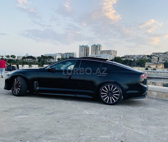 Kia Stinger-8