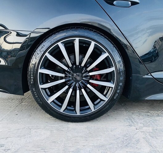 Kia Stinger-12