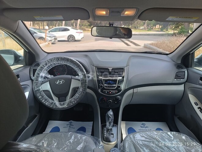 Hyundai Accent 2016, 118,234 km - 1.6 l - Bakı