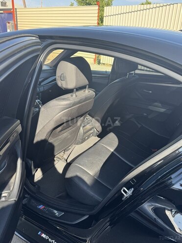 BMW 528-4