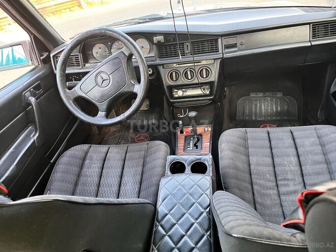 Mercedes 190 1993, 200,000 km - 1.8 л - Masallı