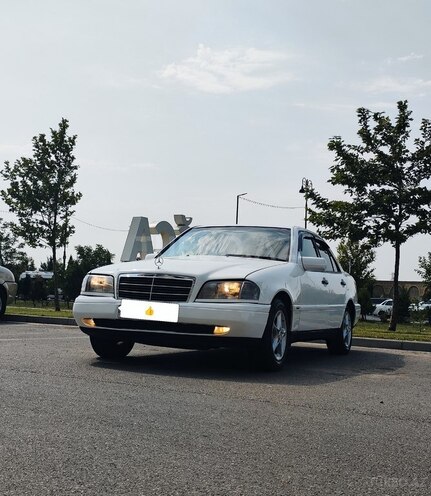Mercedes C 180 1995, 350,000 km - 1.8 l - Sumqayıt