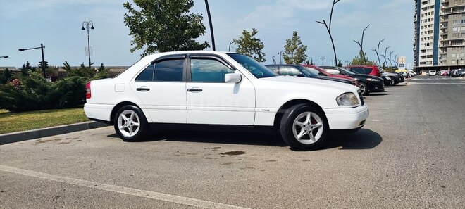 Mercedes C 180 1995, 350,000 km - 1.8 l - Sumqayıt