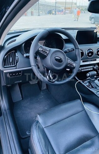 Kia Stinger-15