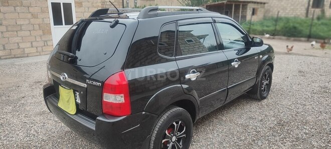 Hyundai Tucson 2008, 196,000 km - 2.0 l - Qusar