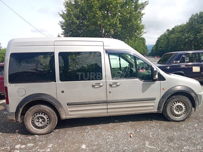 Ford Tourneo Connect 2003, 245,000 km - 1.8 l - İsmayıllı