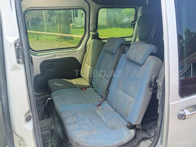 Ford Tourneo Connect 2003, 245,000 km - 1.8 l - İsmayıllı