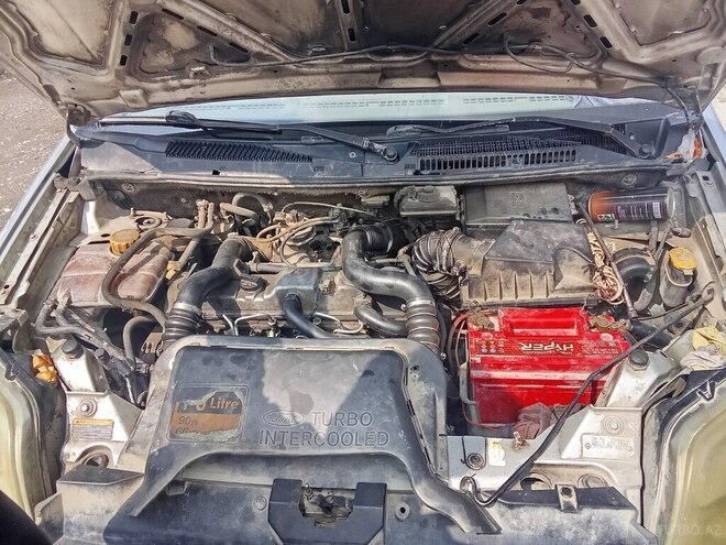 Ford Tourneo Connect 2003, 245,000 km - 1.8 l - İsmayıllı