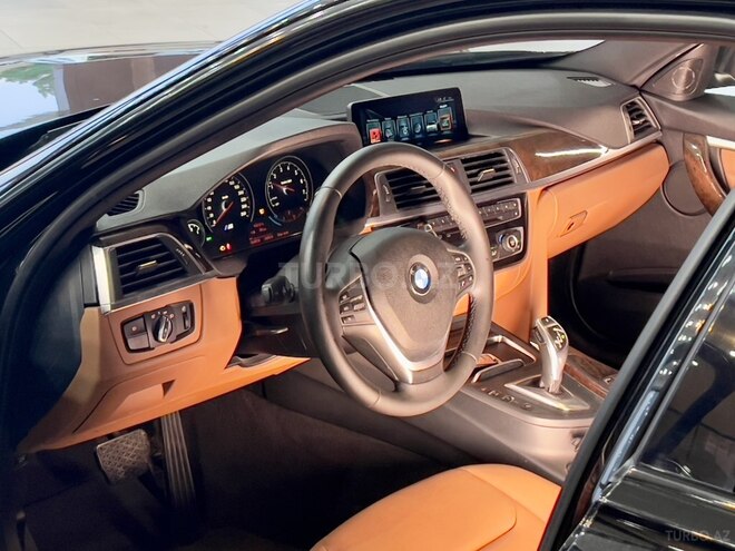 BMW 330-14