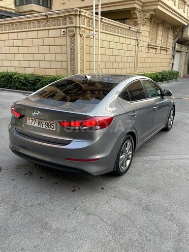 Hyundai Elantra 2017, 80,000 km - 2.0 l - Bakı