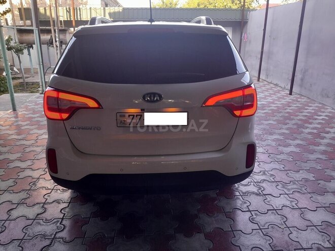 Kia Sorento 2014, 225,000 km - 2.0 l - Salyan