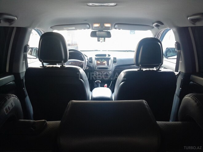 Kia Sorento 2014, 225,000 km - 2.0 l - Salyan