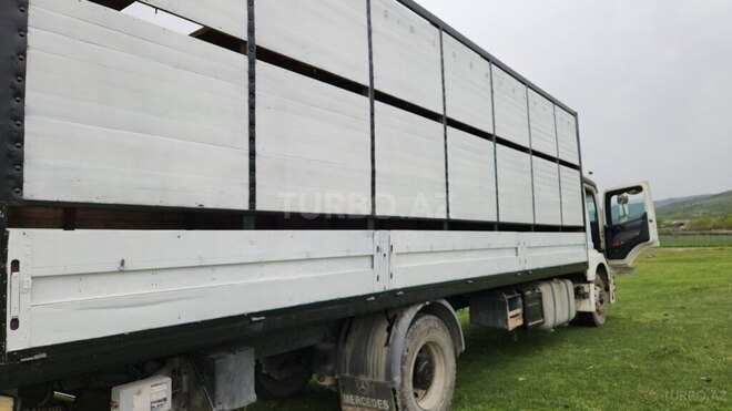 Mercedes Atego 2528 2001, 600,000 km - 6.4 l - İsmayıllı