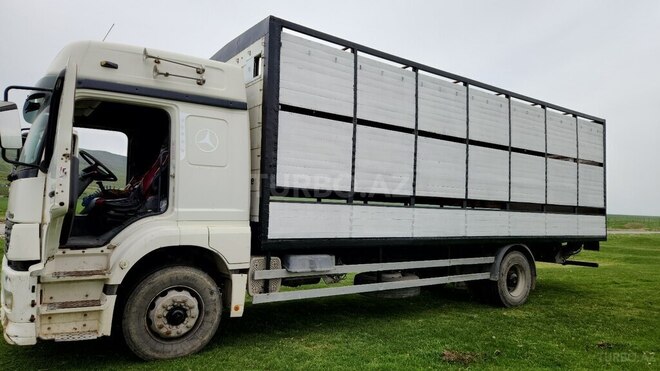 Mercedes Atego 2528 2001, 600,000 km - 6.4 l - İsmayıllı