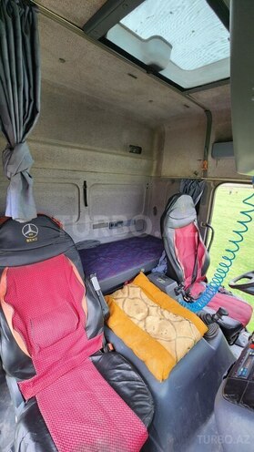 Mercedes Atego 2528 2001, 600,000 km - 6.4 l - İsmayıllı