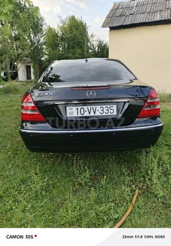 Mercedes E 240 2004, 282,724 km - 2.6 l - İsmayıllı