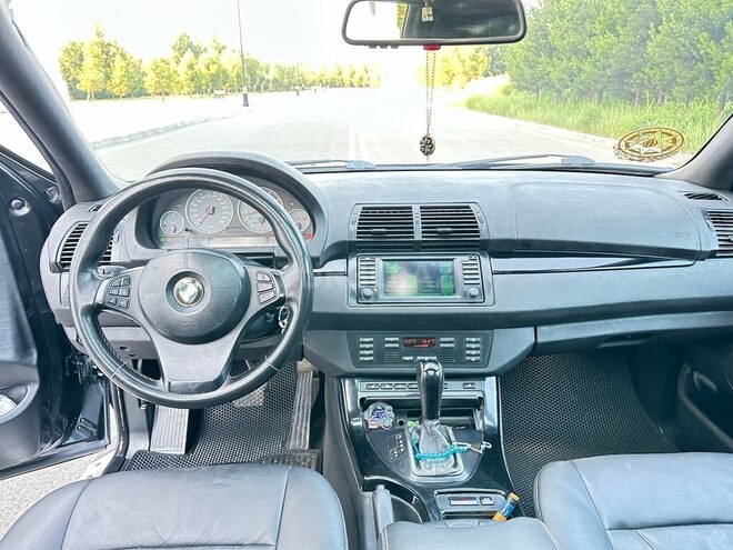 BMW X5-8