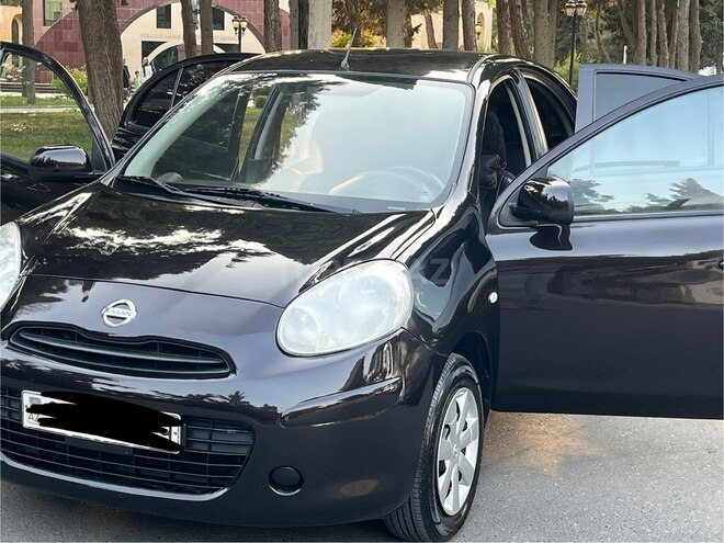 Nissan Micra-10