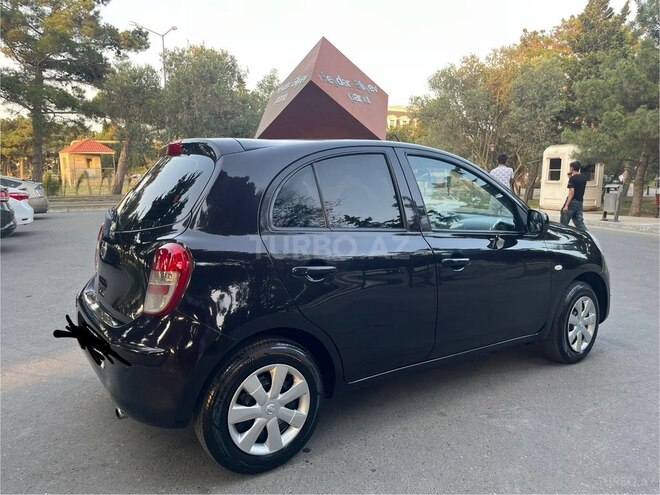 Nissan Micra-2