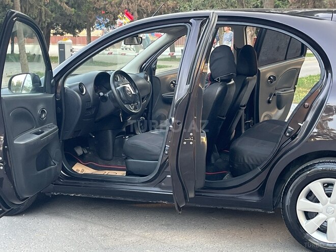 Nissan Micra-13