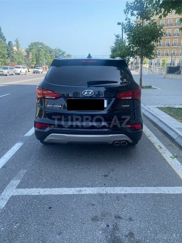 Hyundai Santa Fe-8