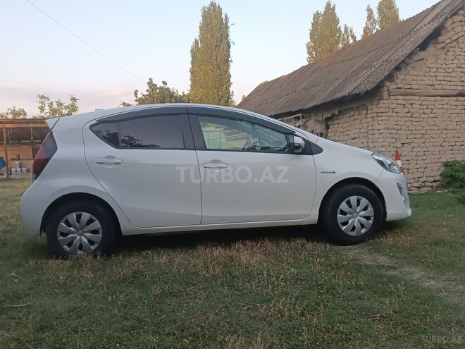 Toyota Aqua 2017, 100,000 km - 1.5 l - Göyçay