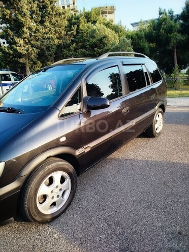Opel Zafira 2001, 279,000 km - 1.8 l - Bakı