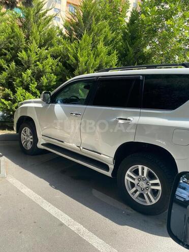 Toyota Land Cruiser Prado 2010, 195,000 km - 4.0 l - Bakı