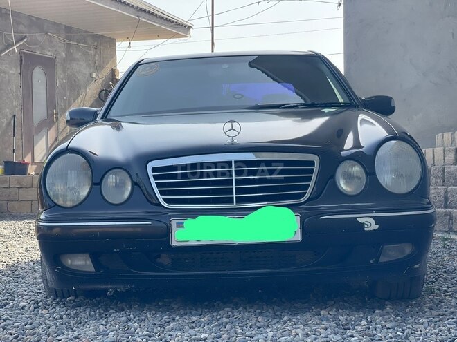 Mercedes E 220 d 2001, 444,444 km - 2.2 l - Neftçala