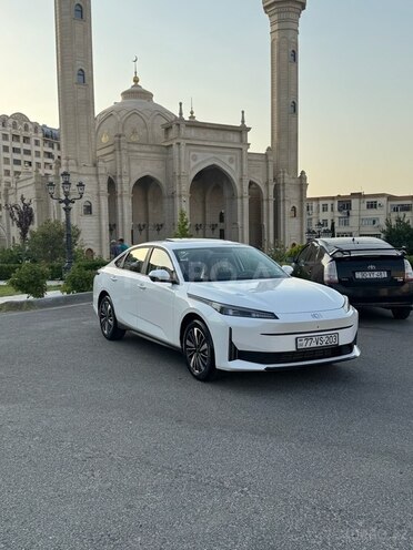 Changan Qiyuan A05 2025, 0 km - 1.5 l - Bakı