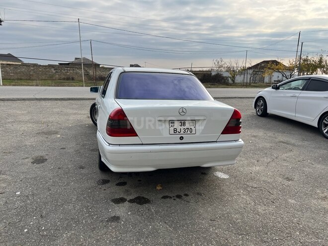 Mercedes C 240 1998, 252,919 km - 2.4 l - Bakı