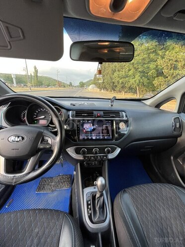 Kia Rio 2015, 163,937 km - 1.4 l - Qəbələ