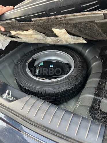 Kia Rio 2015, 163,937 km - 1.4 l - Qəbələ