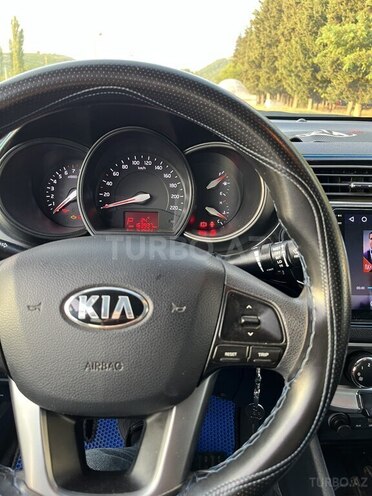 Kia Rio 2015, 163,937 km - 1.4 l - Qəbələ